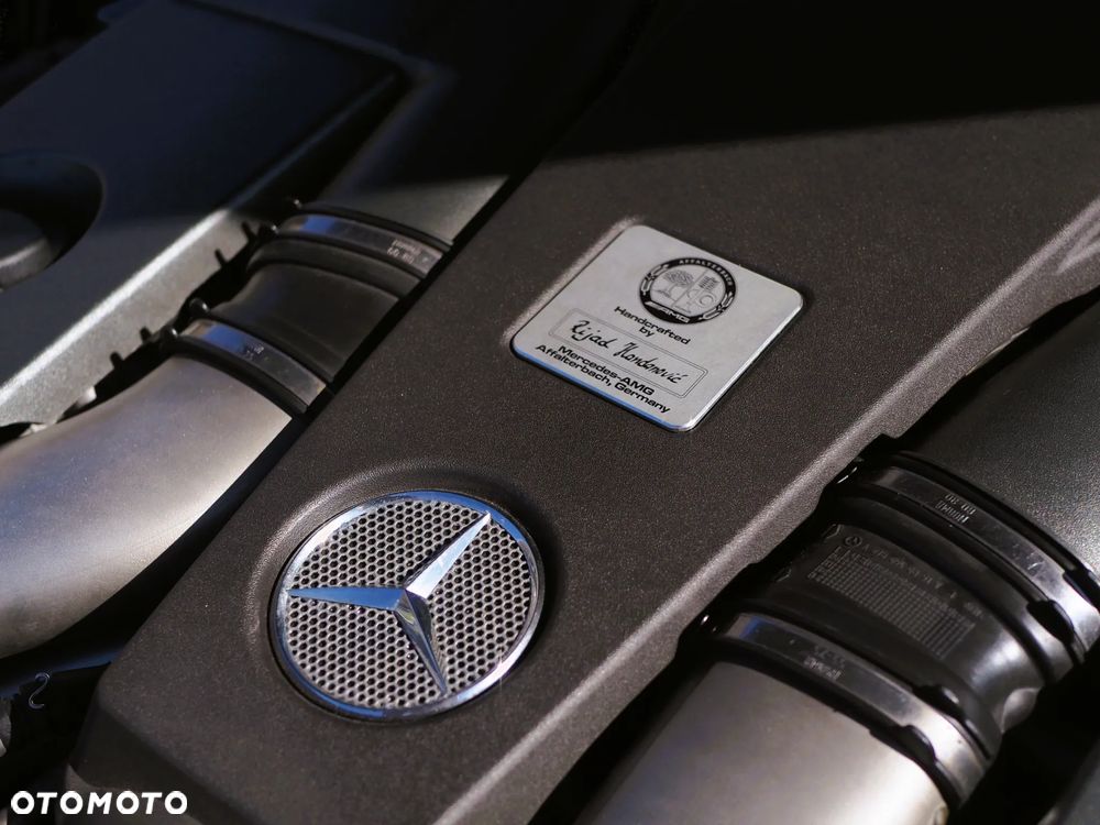 Mercedes-Benz CL 63 AMG - 22