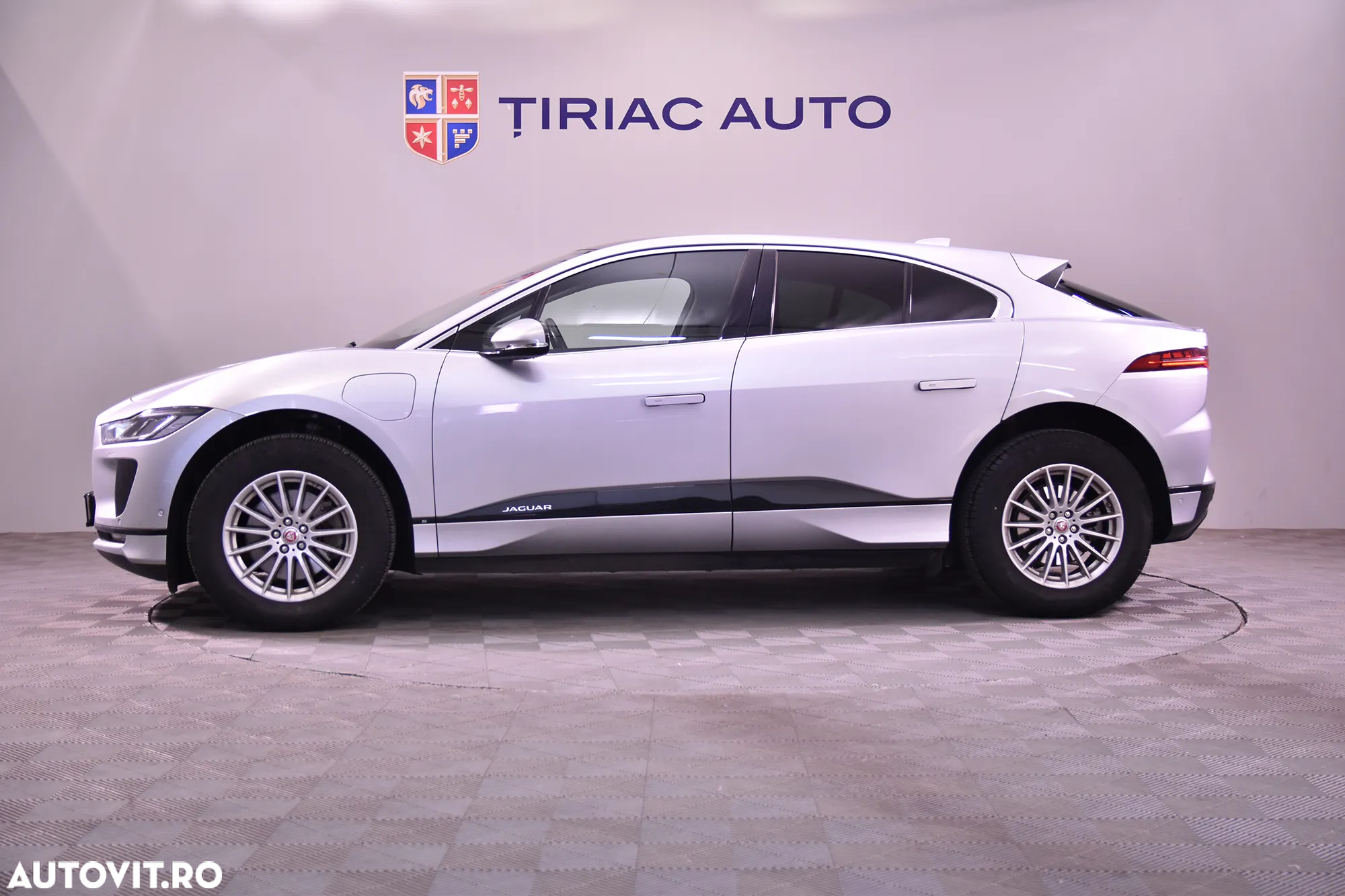 Jaguar I-Pace - 2