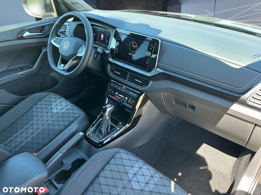 Volkswagen T-Cross - 14