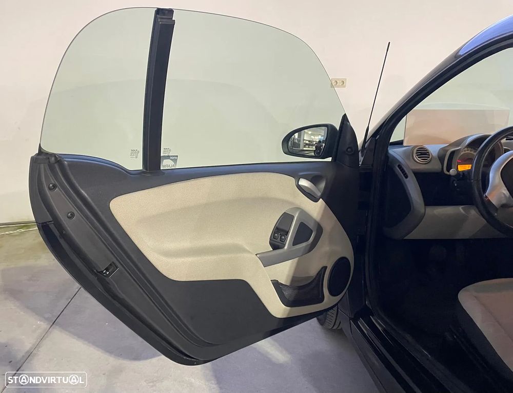 Smart ForTwo Coupé 1.0 mhd Passion 71 - 19