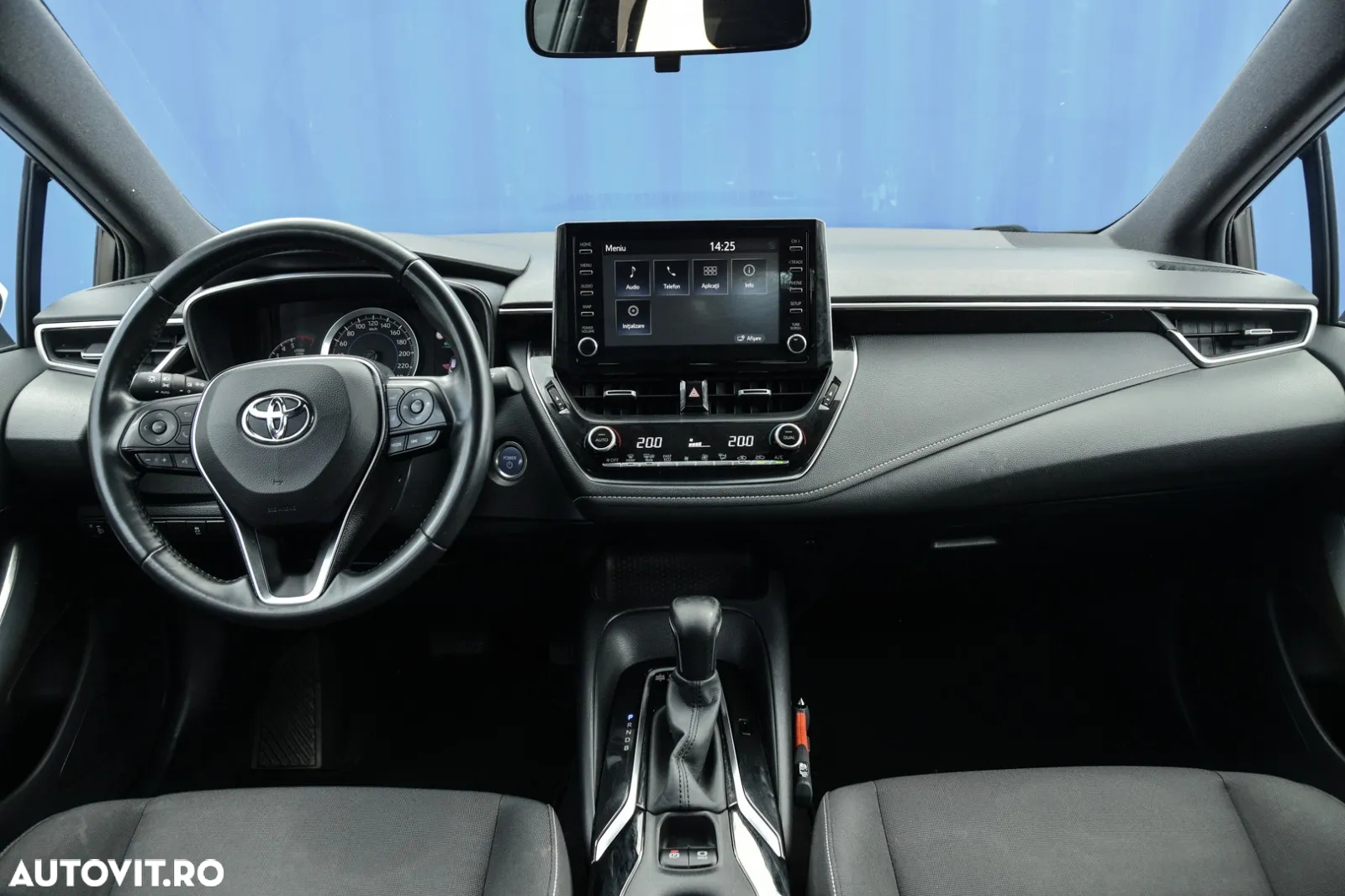 Toyota Corolla - 8
