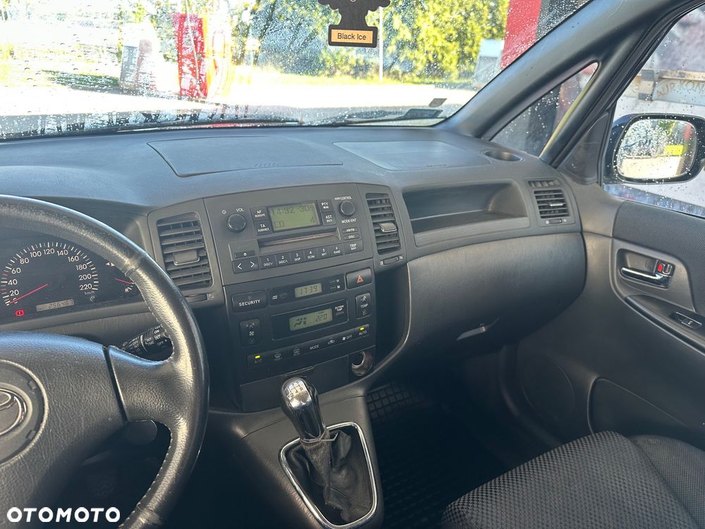 Toyota Corolla Verso 1.6 Terra - 4