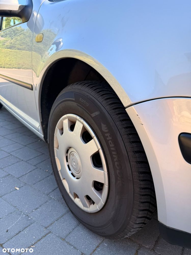 Volkswagen Golf 1.6 - 4