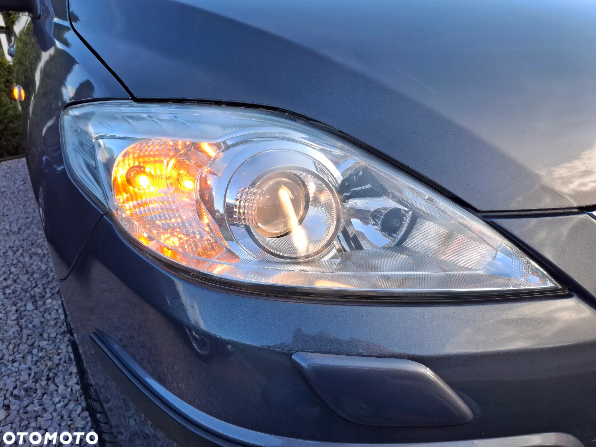 Mazda 5 2.0 CD DPF Exclusive - 15