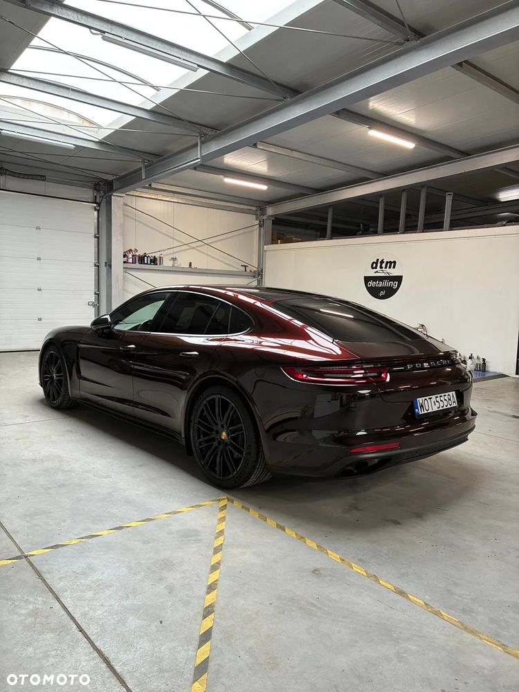 Porsche Panamera - 11