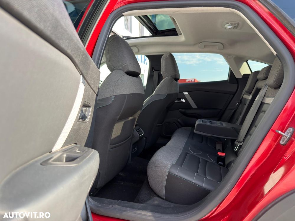 Citroën C4 PureTech 155 Stop&Start EAT8 SHINE - 19
