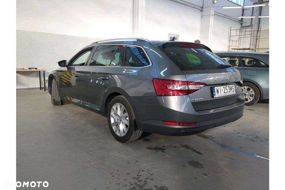 Skoda Superb - 2