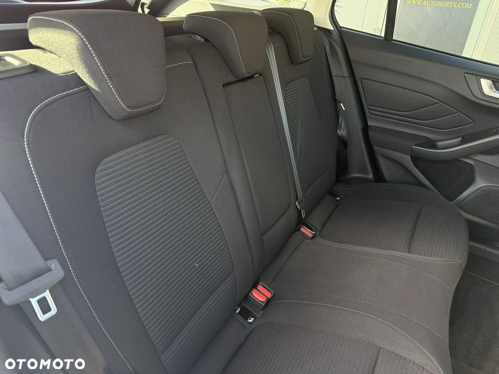 Ford Focus 1.5 EcoBlue STart-Stopp-System TITANIUM X - 32