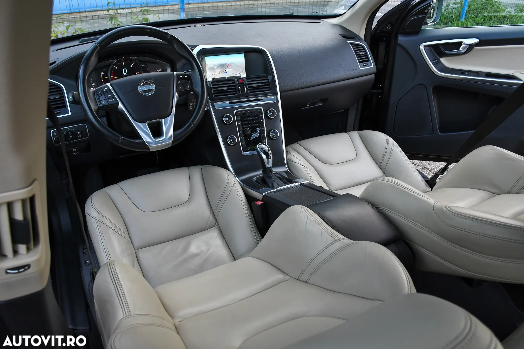 Volvo XC 60 D4 AWD Geartronic Summum - 15