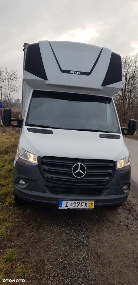 Mercedes-Benz Sprinter - 9