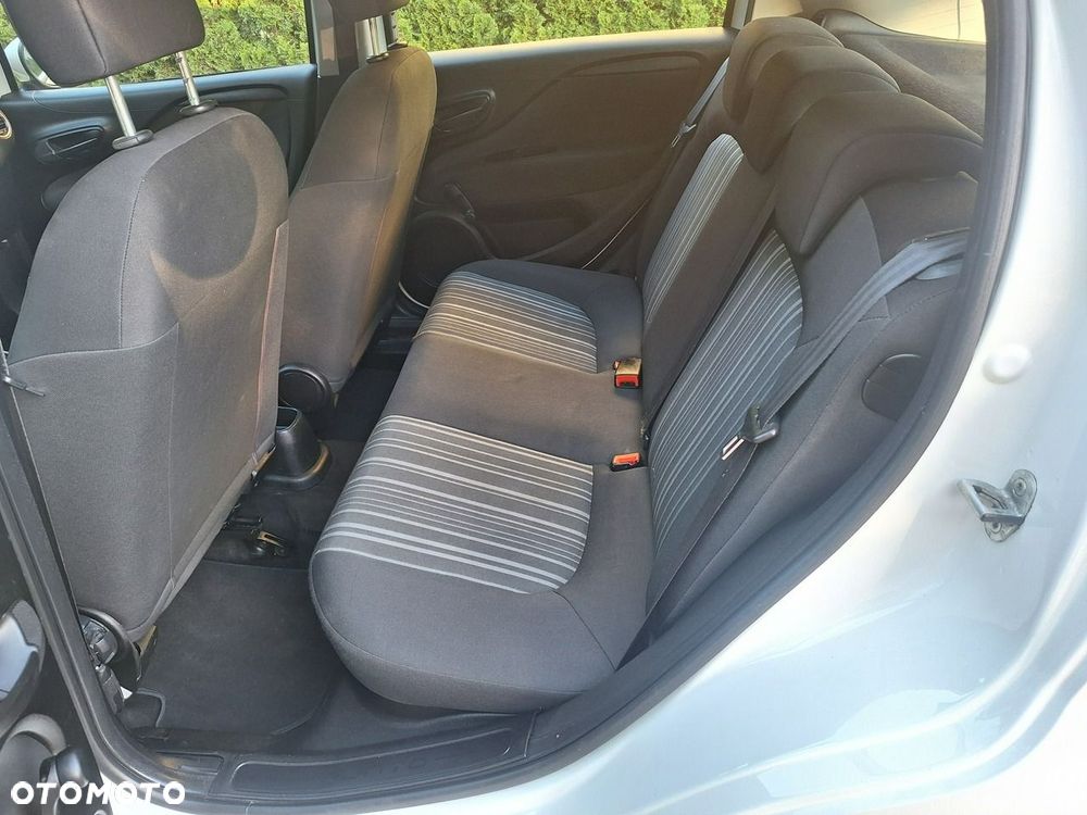Fiat Punto Evo - 15
