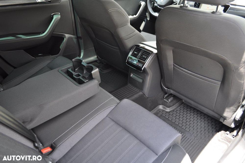 Skoda Superb 2.0 TSI DSG Style - 7