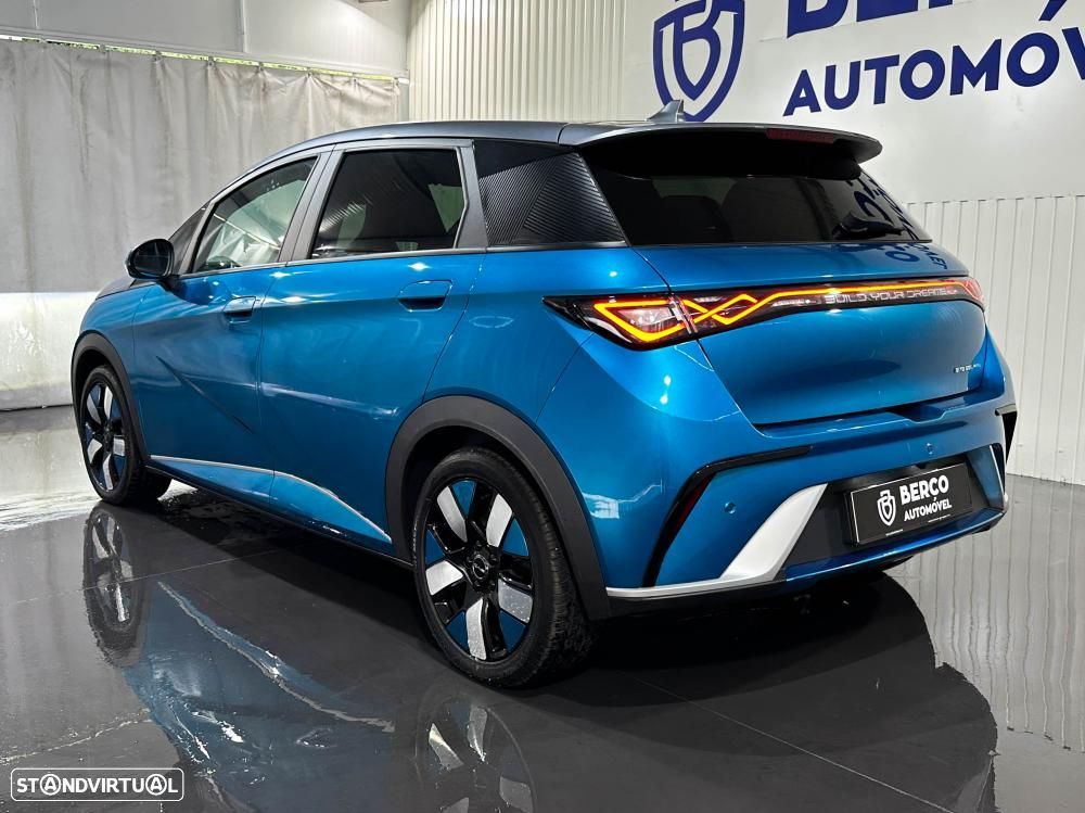 BYD Dolphin 60.4 kWh Design - 7