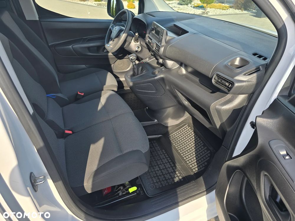 Opel Combo 1.5 CDTI Enjoy S&S - 17