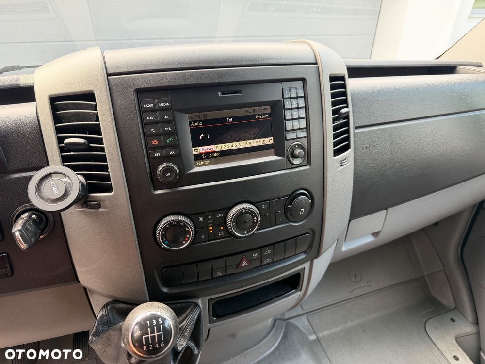 Volkswagen Crafter - 9