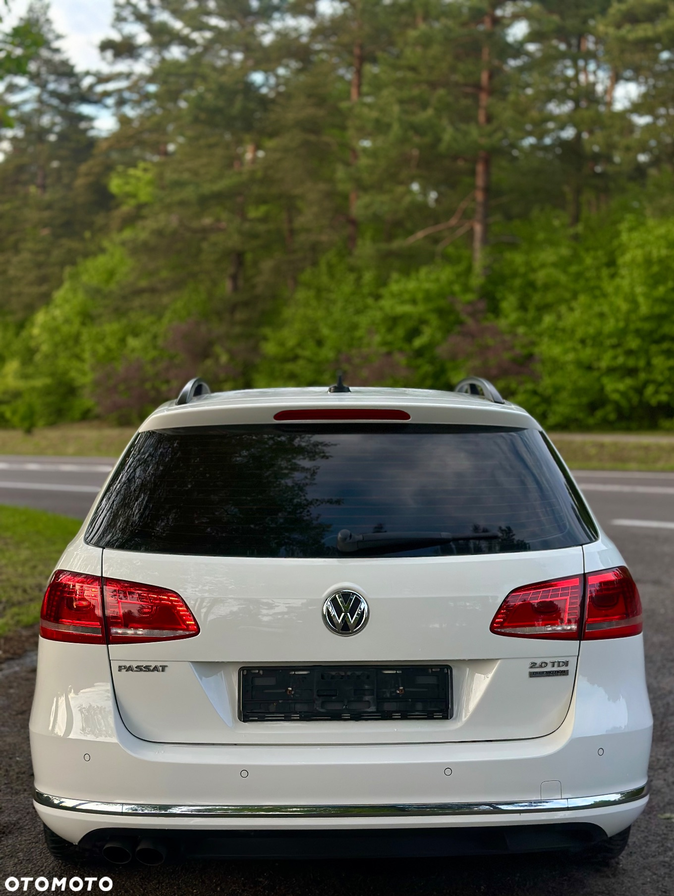 Volkswagen Passat 2.0 TDI Highline DSG - 9