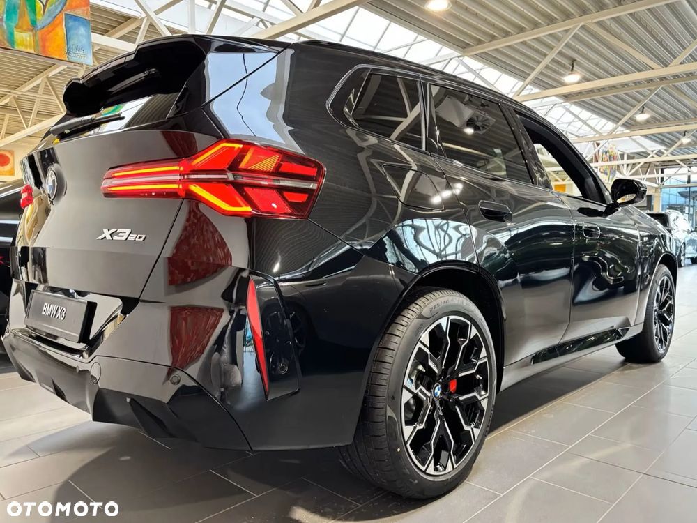 BMW X3 xDrive20 mHEV - 2