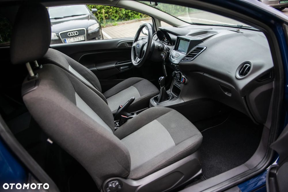 Ford Fiesta 1.25 Trend Edition - 23