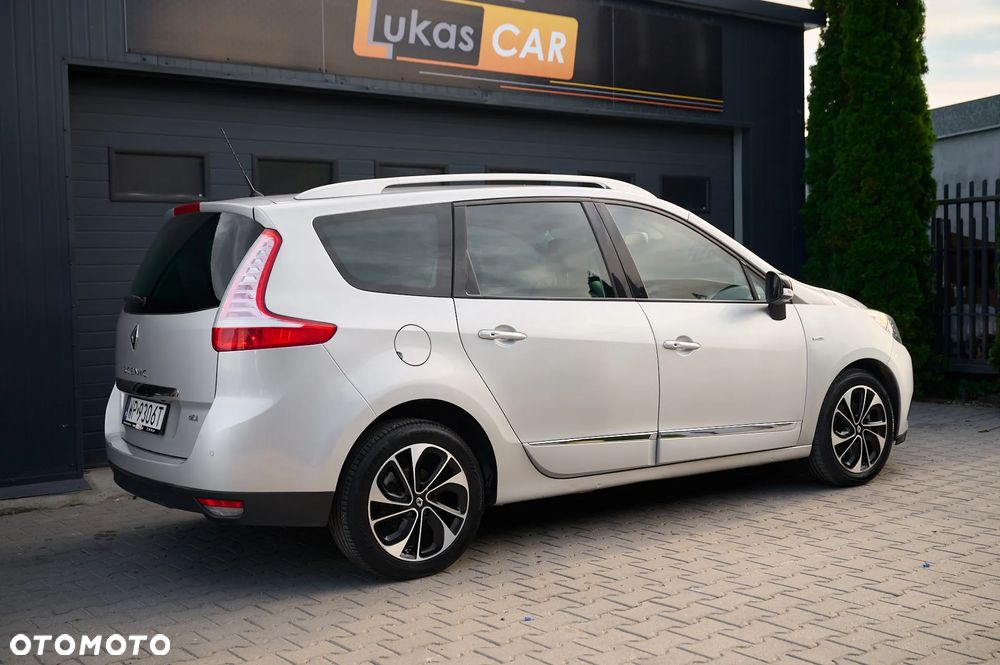 Renault Grand Scenic - 39