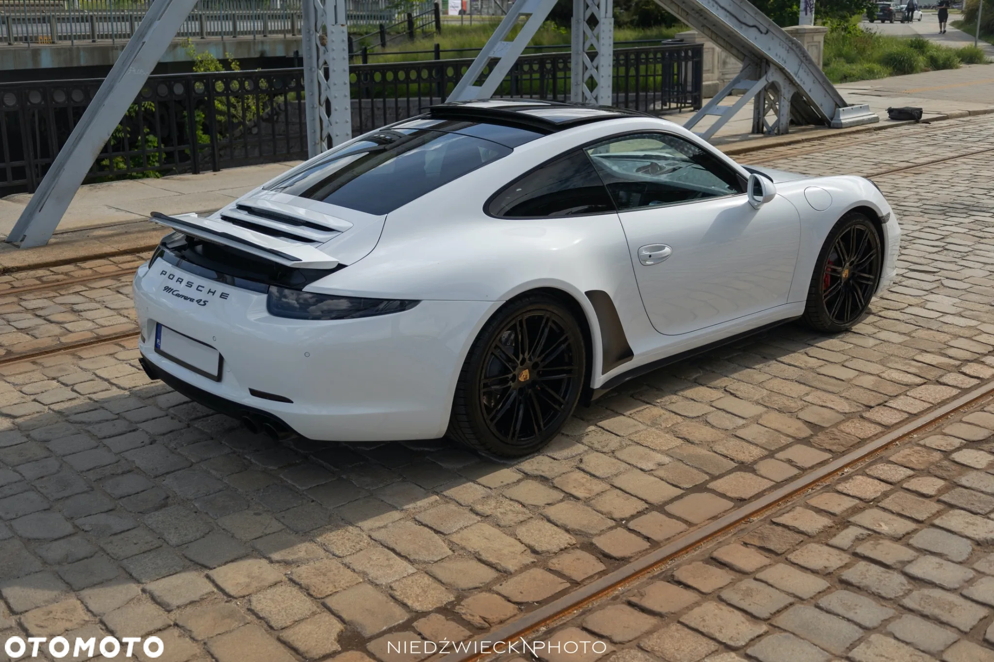 Porsche 911 50th Anniversary Edition PDK - 5