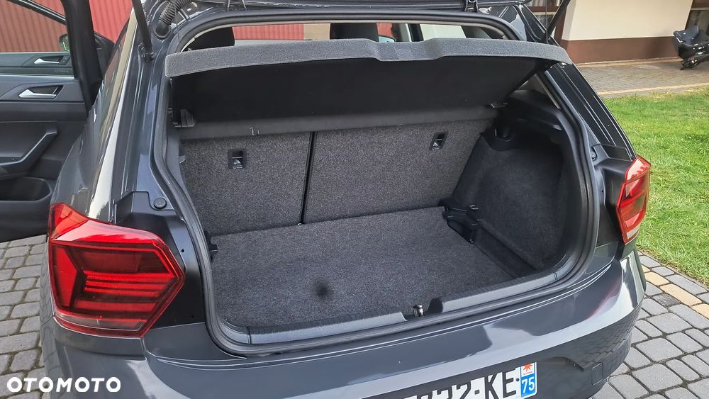 Volkswagen Polo - 31