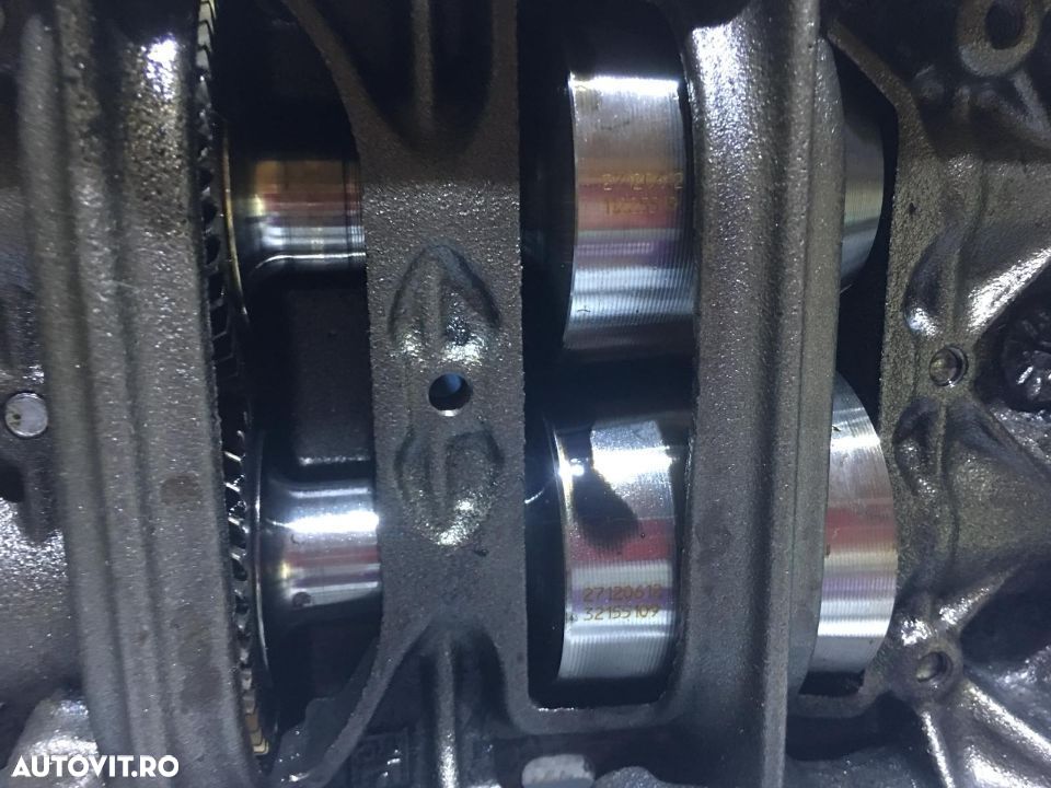 Pompa Ulei cu Balansoare VW Passat B6 2.0TDI BMA BKP BMP BUZ BMR 2005-2010 Cod 03L103537 / 03L103535 - 5