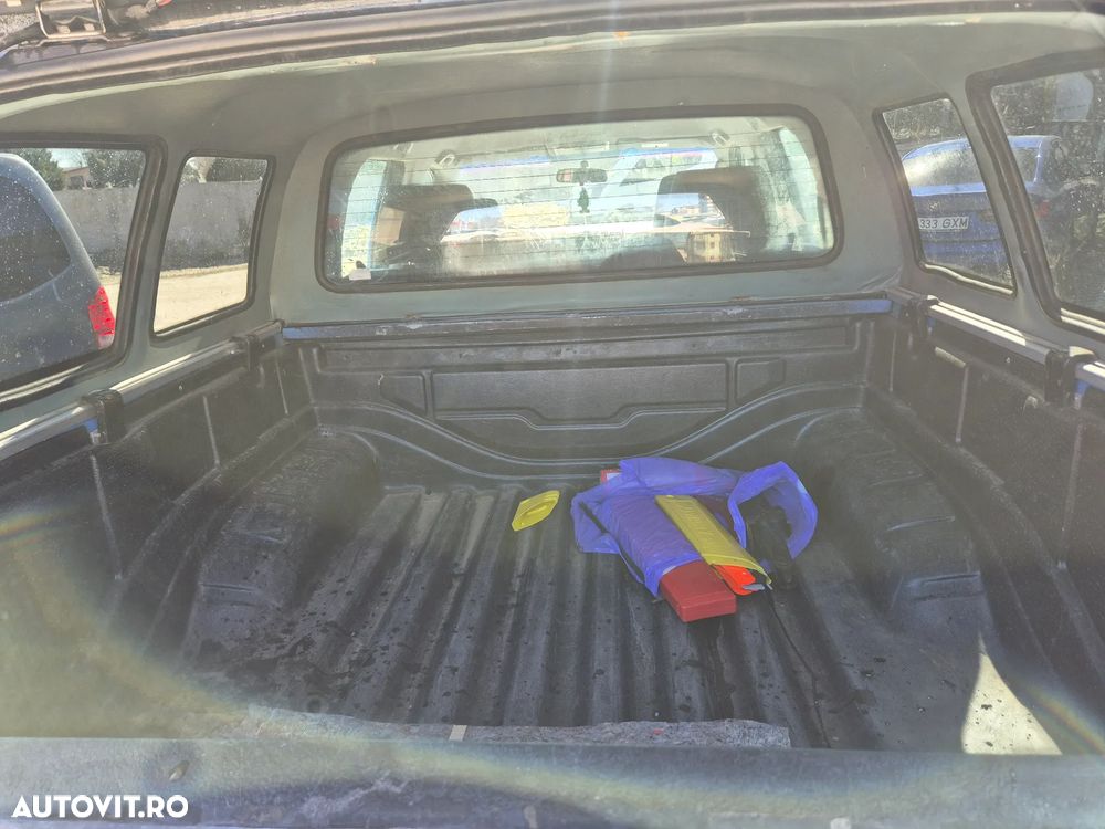 Nissan Navara 2.5 dCi DPF 4X4 Double Cab LE - 7