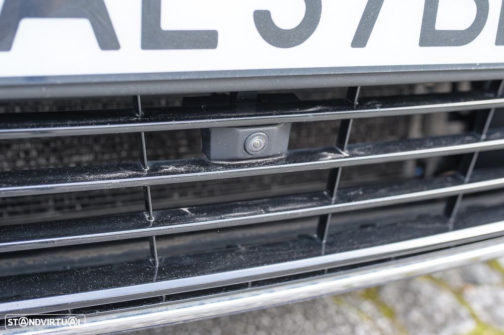 VW Passat Variant - 22