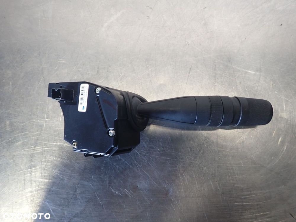 PRZEŁĄCZNIK WYCIERACZEK CHRYSLER GRAND VOYAGER V 2.8 - 3