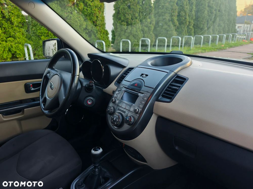 Kia Soul - 16
