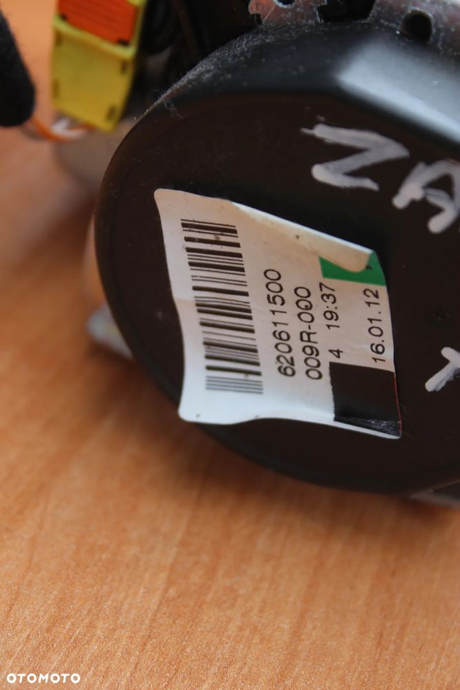 NAPINACZE PASÓW PASY BEZPIECZEŃSTWA OPEL ZAFIRA C - 11