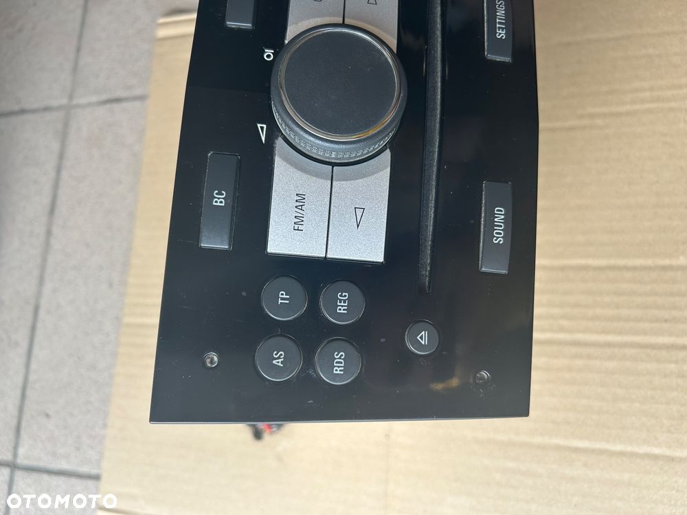 Opel Zafira B radio 13289935 Astra H - 3