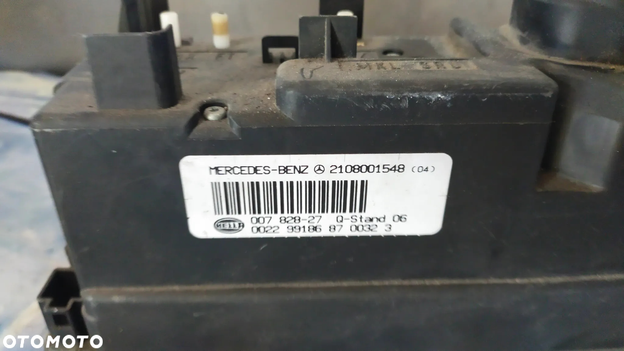 W203 POMPKA ZAMKA CENTRALNEGO 20380048 - 2