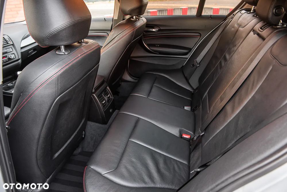 BMW Seria 1 116i Sport Line - 23