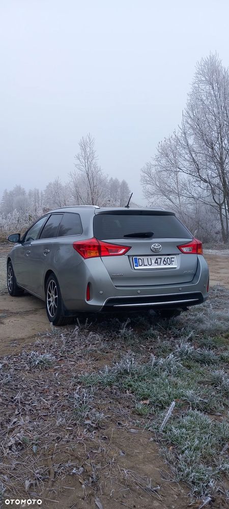 Toyota Auris 1.6 Valvematic Executive - 5