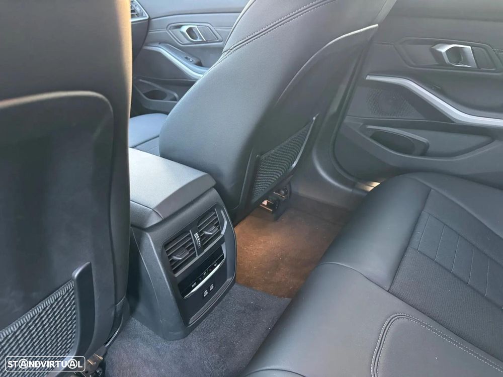 BMW 320 e Corporate Edition Auto - 19
