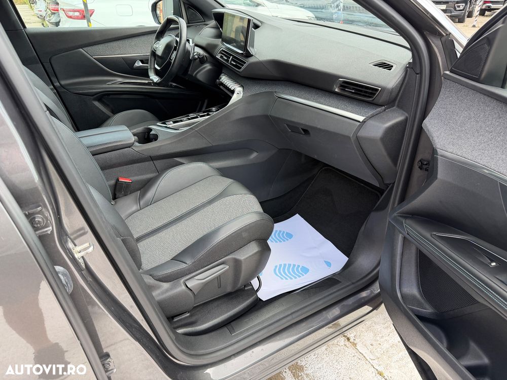 Peugeot 3008 PHEV EAT8 4X4 GT Pack - 15