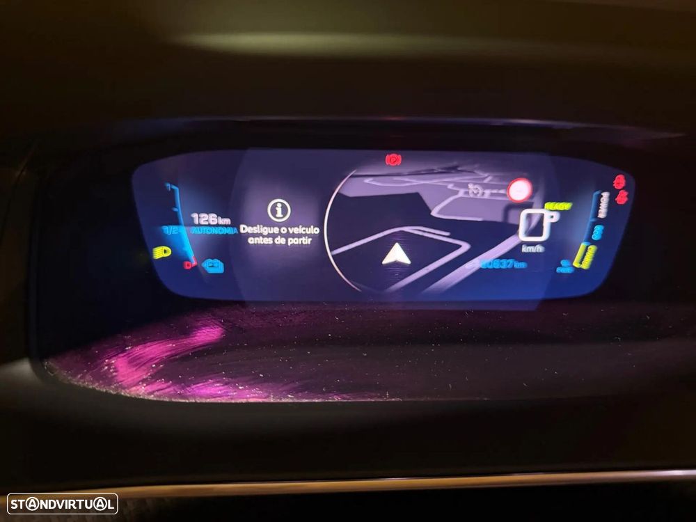 Peugeot e-2008 50 kWh Allure - 18