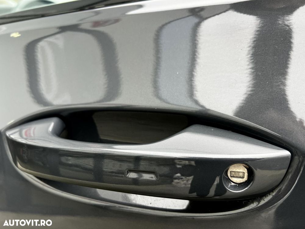 Volkswagen Golf - 14