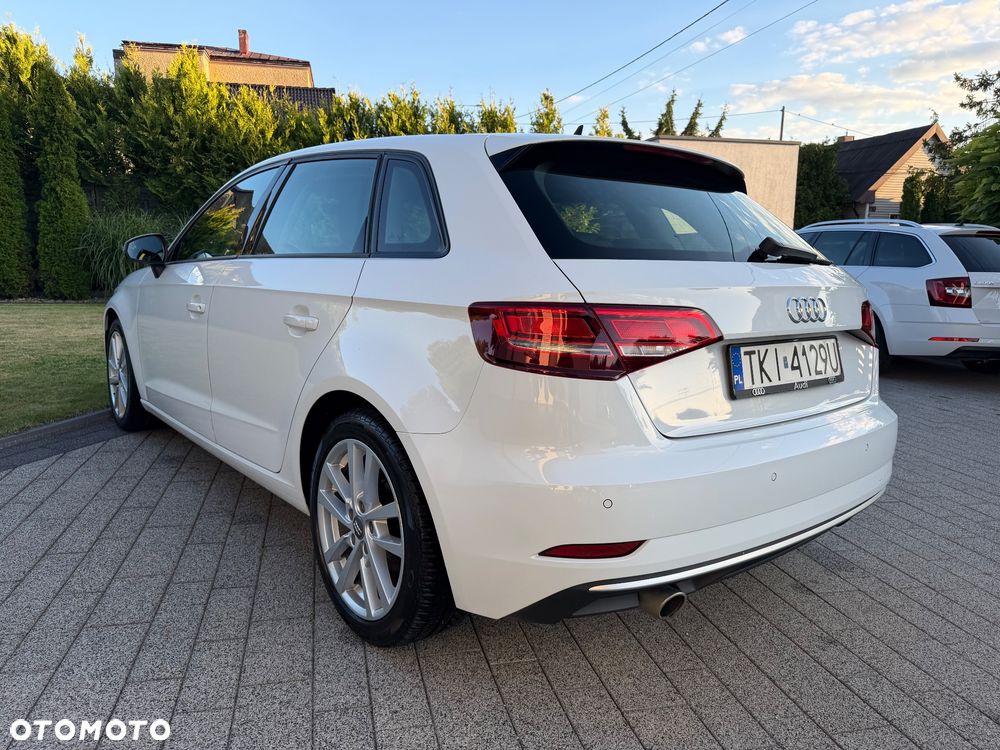 Audi A3 Sportback 1.6 TDI S tronic design - 8