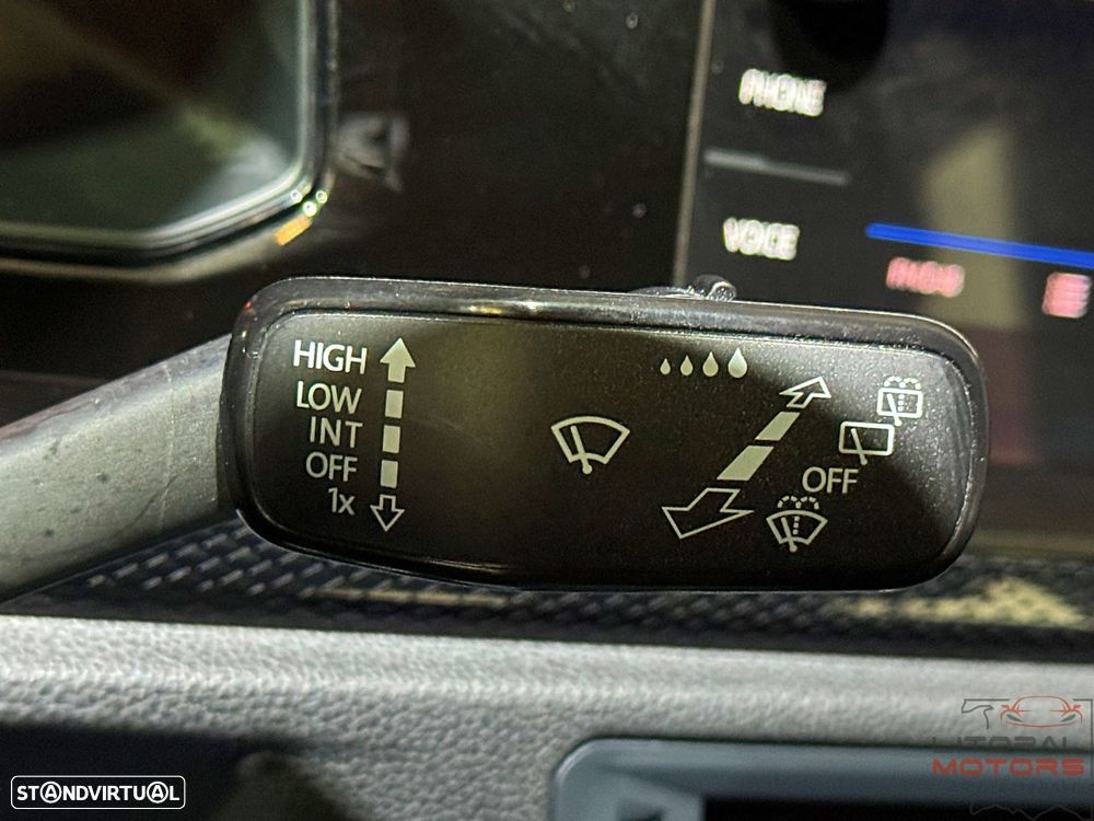 VW Polo 1.0 TSI Urban DSG - 26