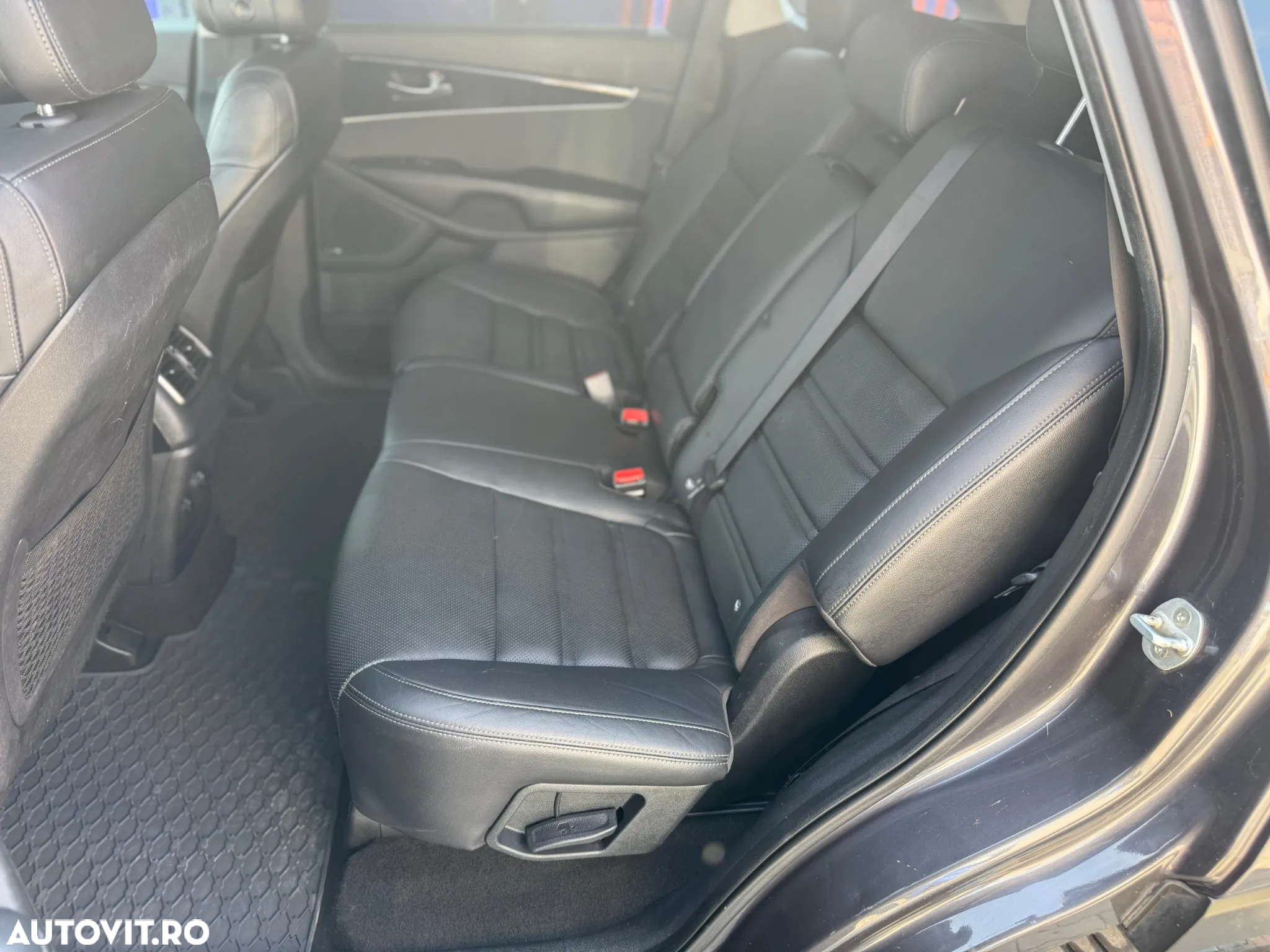 Kia Sorento - 15