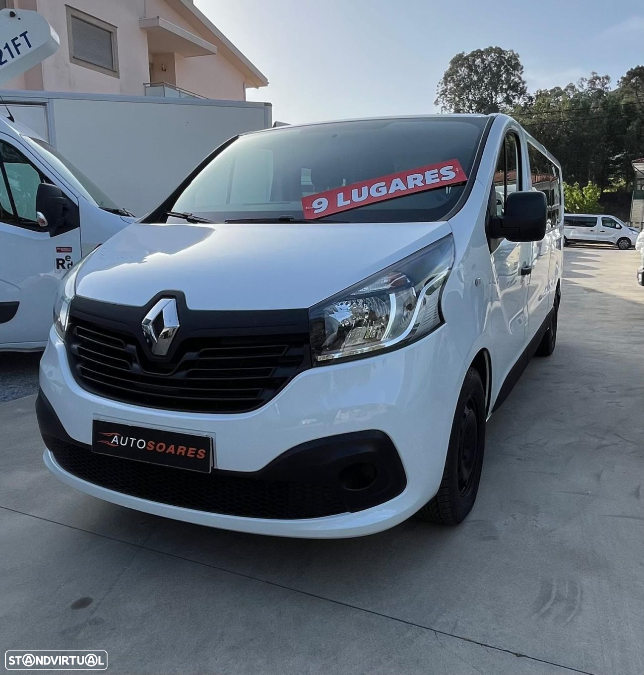 Renault Trafic 9 lugares 62.000km - 4