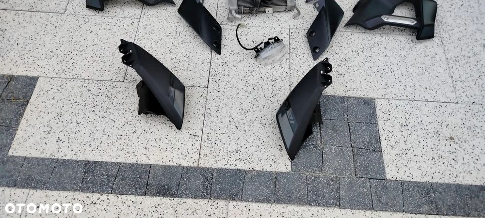 YAMAHA MT 125 MT125 2024 REFLEKTOR LAMPA CZASZA LICZNIK OWIEWKA CHŁODNICA ZEGARY LAMPA TYŁ - 5