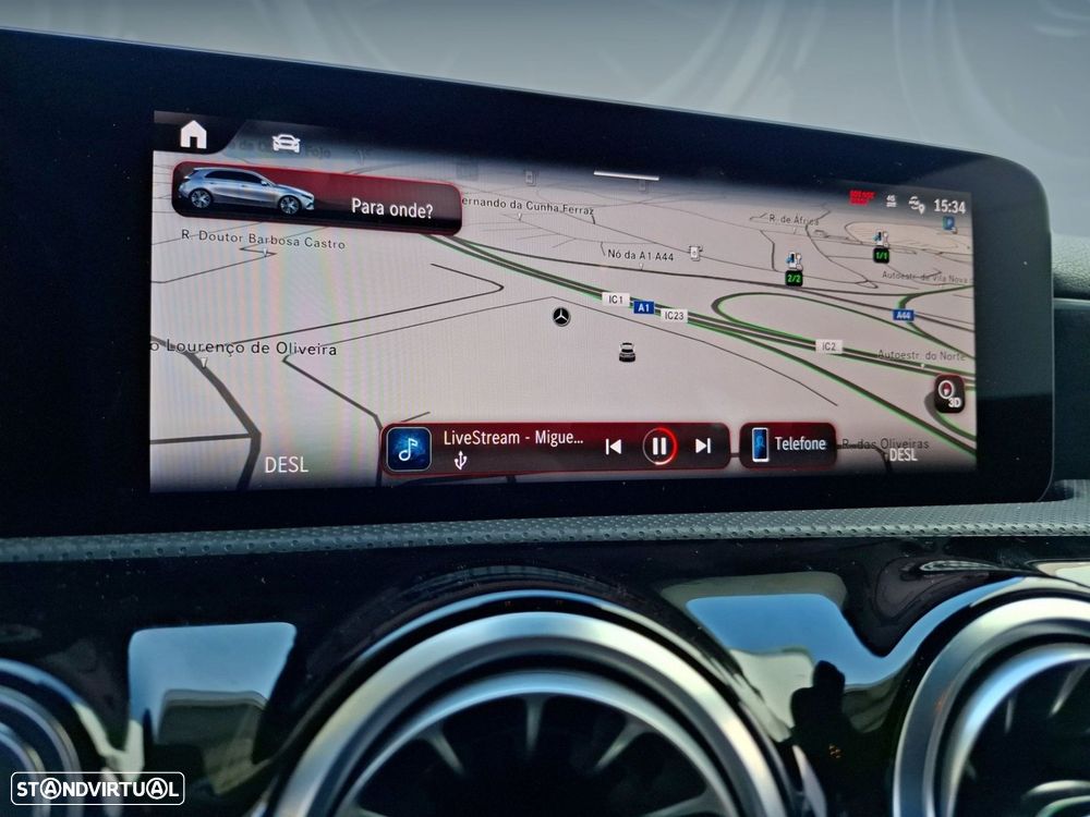 Mercedes-Benz A 250 e - 25