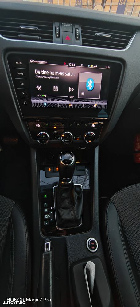 Skoda Octavia 1.6 TDI DSG Ambition - 13