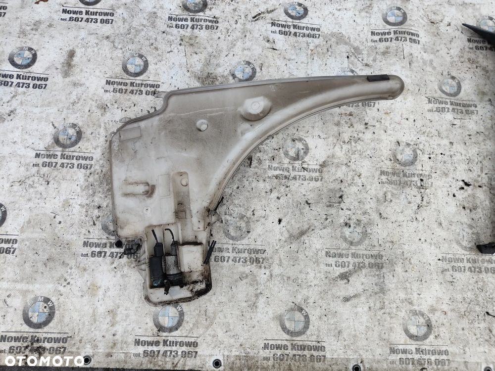 BMW E87 E91 Zbiornik płynu spryskiwaczy z pompkami - 1