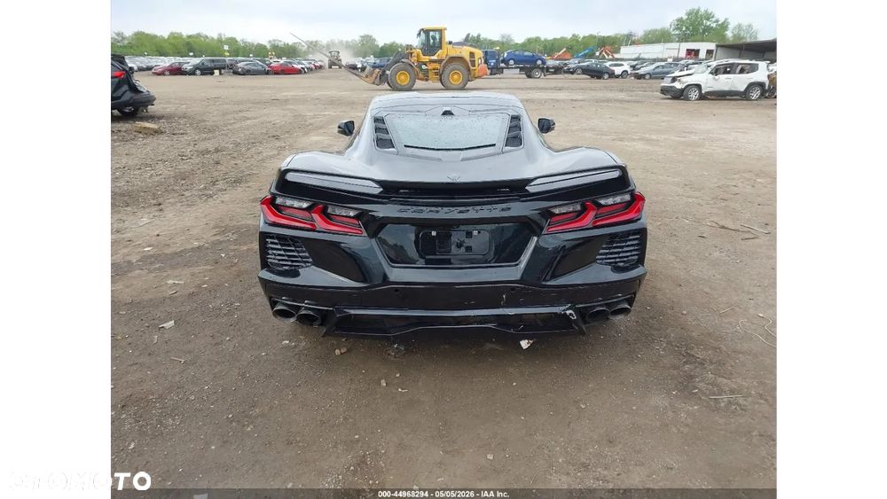 Chevrolet Corvette Stingray 2LT 6.2 V8 Automatik - 9