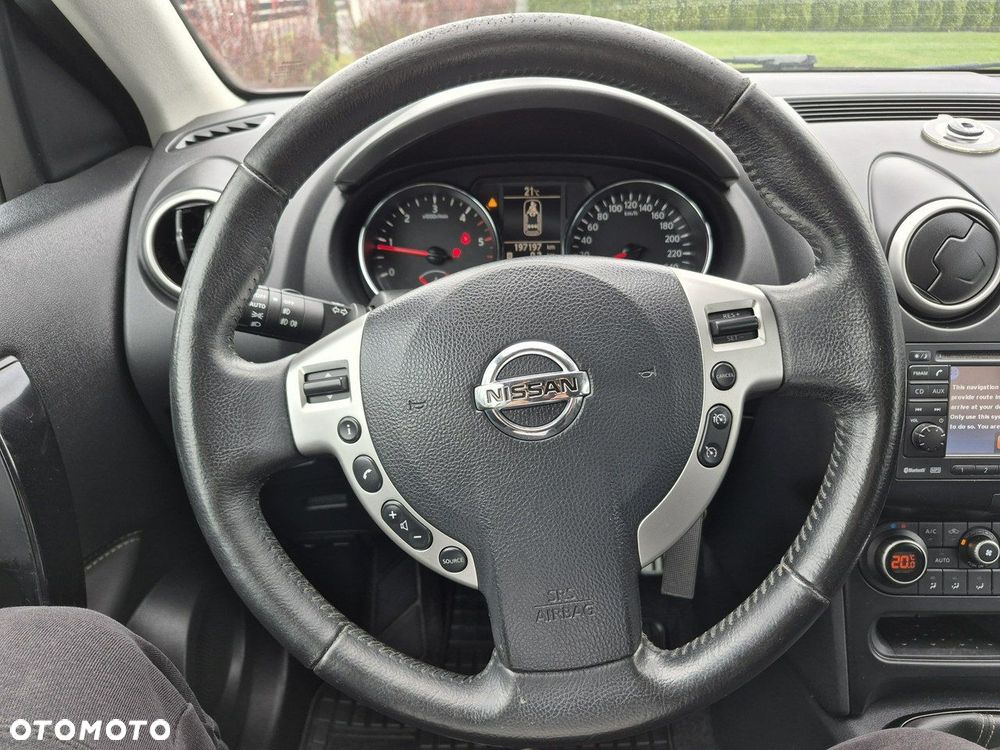 Nissan Qashqai - 10