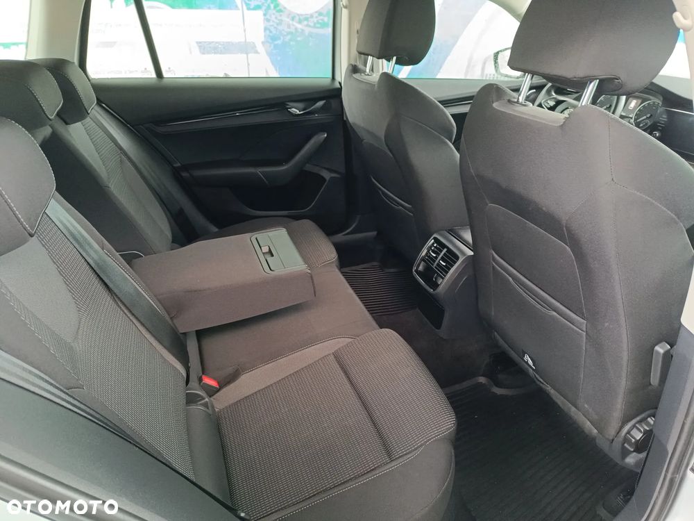 Skoda Octavia 1.5 TSI GPF ACT Ambition - 24